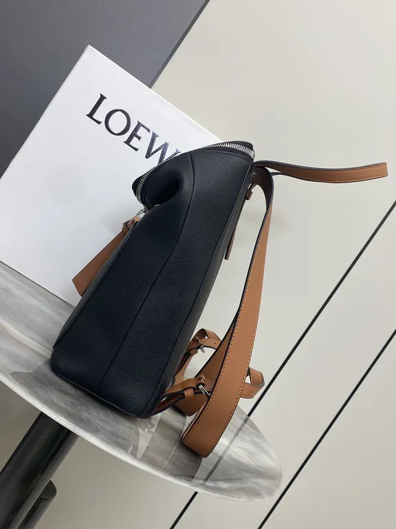 Loewe Bag 